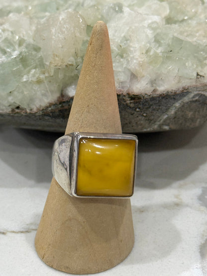 Butterscotch Amber Men’s Silver Ring – Size 11 Crystal Wellness