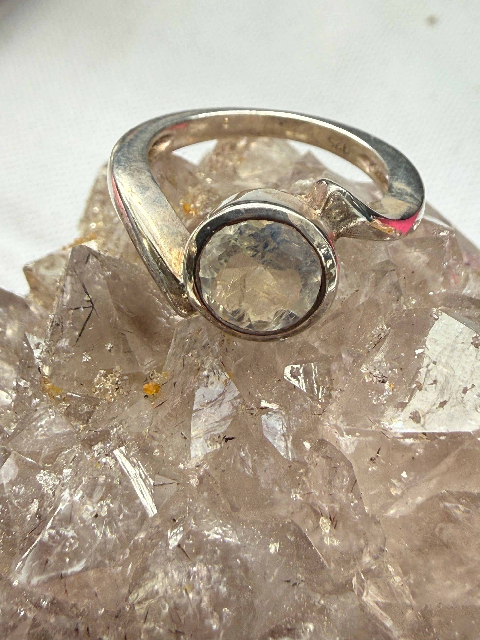Moonstone Ring – Sterling Silver | Intuition, New Beginnings & Divine Feminine Energy, size 3 Crystal Wellness