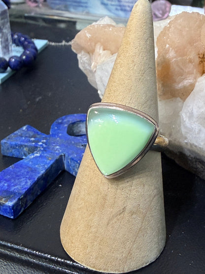 Lemon Chrysoprase Ring, size 10  – Joy, Emotional Healing & Fresh Beginnings Crystal Wellness