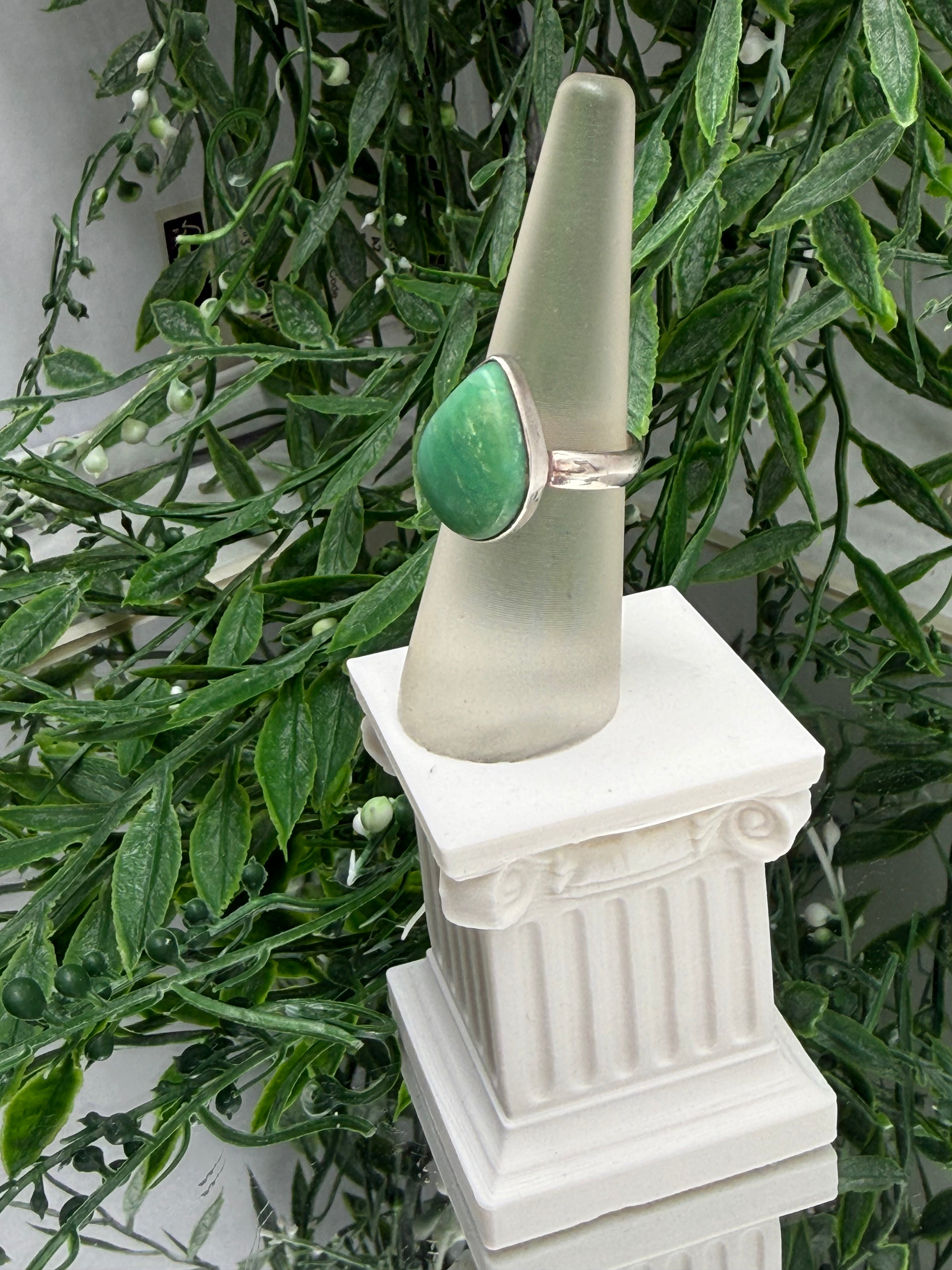 Chrysoprase 925 Sterling Silver Ring Size 6 Crystal Wellness