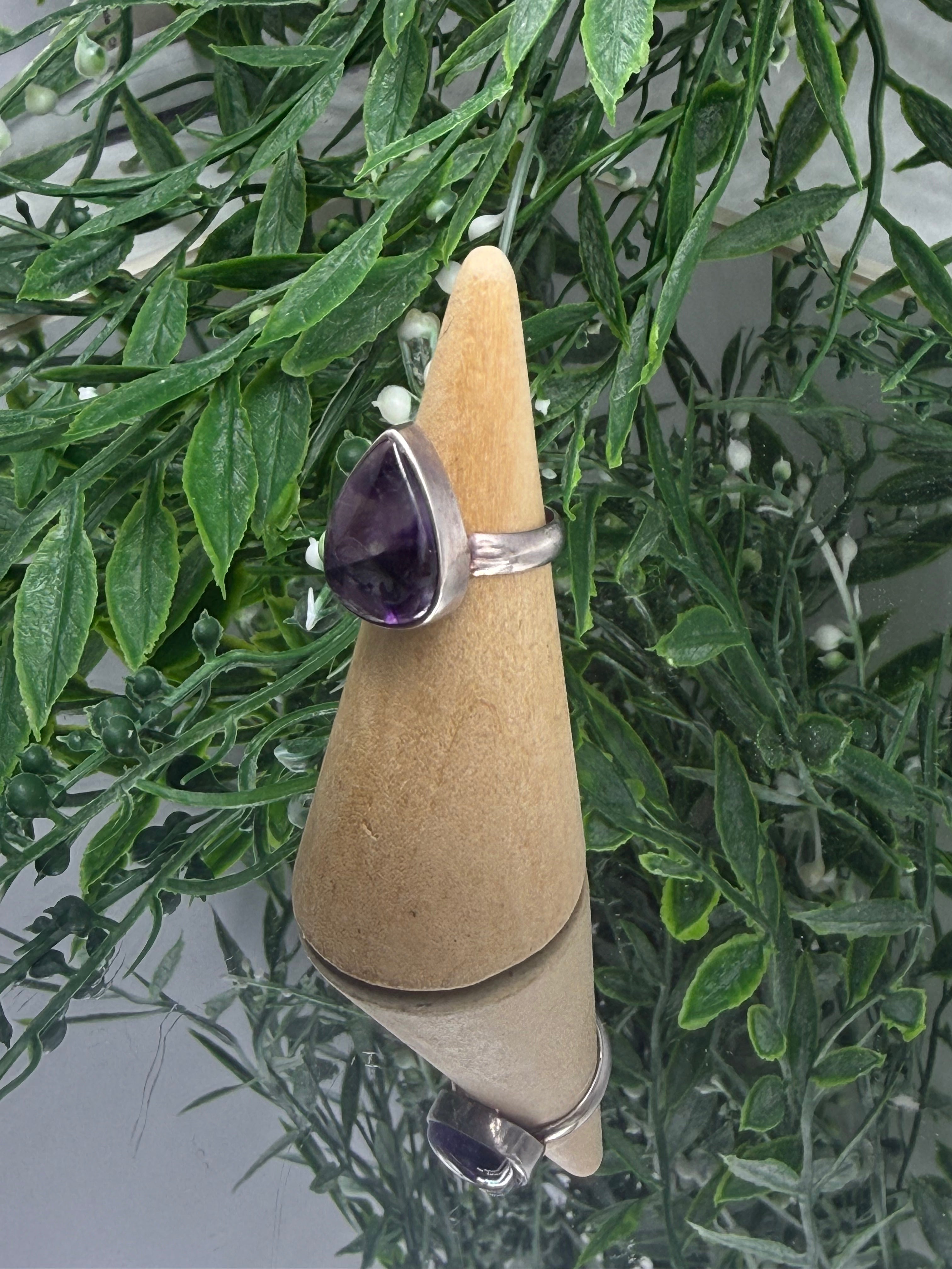Amethyst 925 Sterling Silver Rings Size 7.5 Crystal Wellness