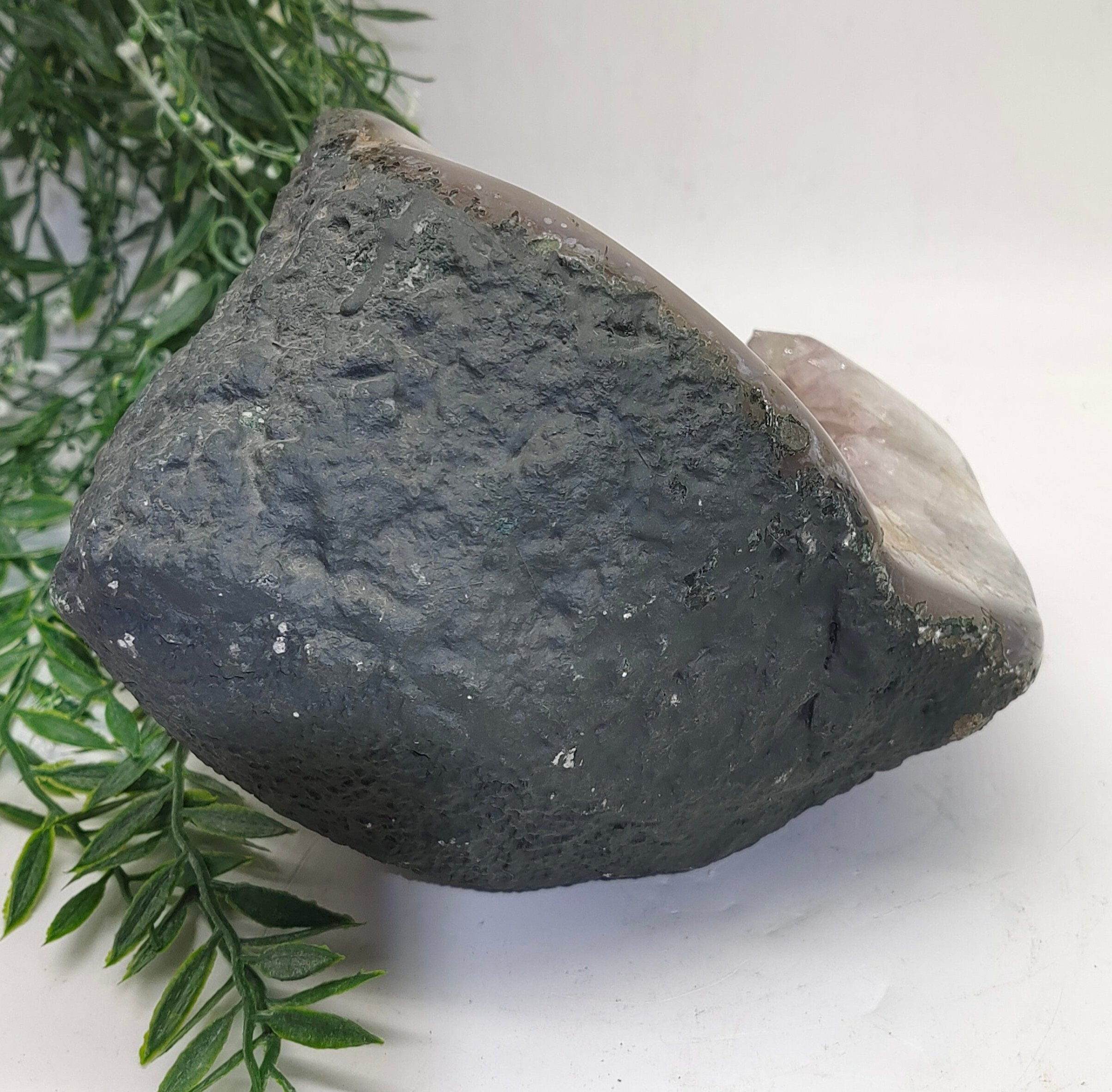 Amethyst Geode 19x22.5x15cm 4.8kg Crystal Wellness