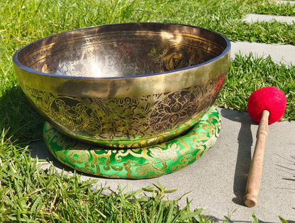 Extra Large Singing Bowl With Buddha Foot And Om Symbol Design Handcrafted With Thick Material And High Quality 40cm Crystal Wellness