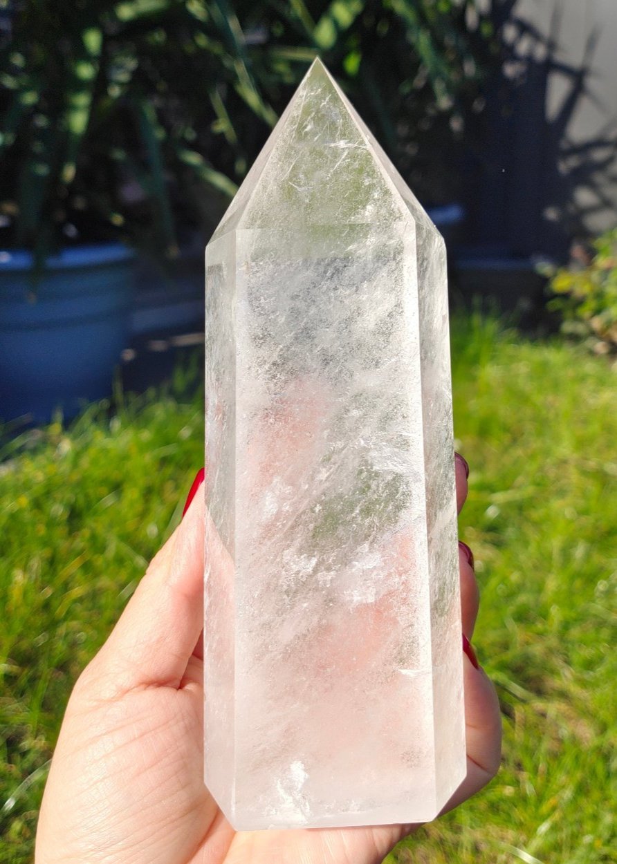 Clear Quartz Generator 0.893Kg Crystal Wellness