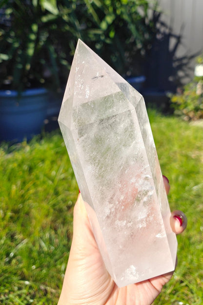 Clear Quartz Generator 0.893Kg Crystal Wellness