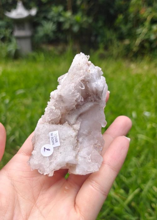 Natural Clear Quartz Cluster for Amplification, Healing and Clarity, Spiritual Connection Crystal Wellness