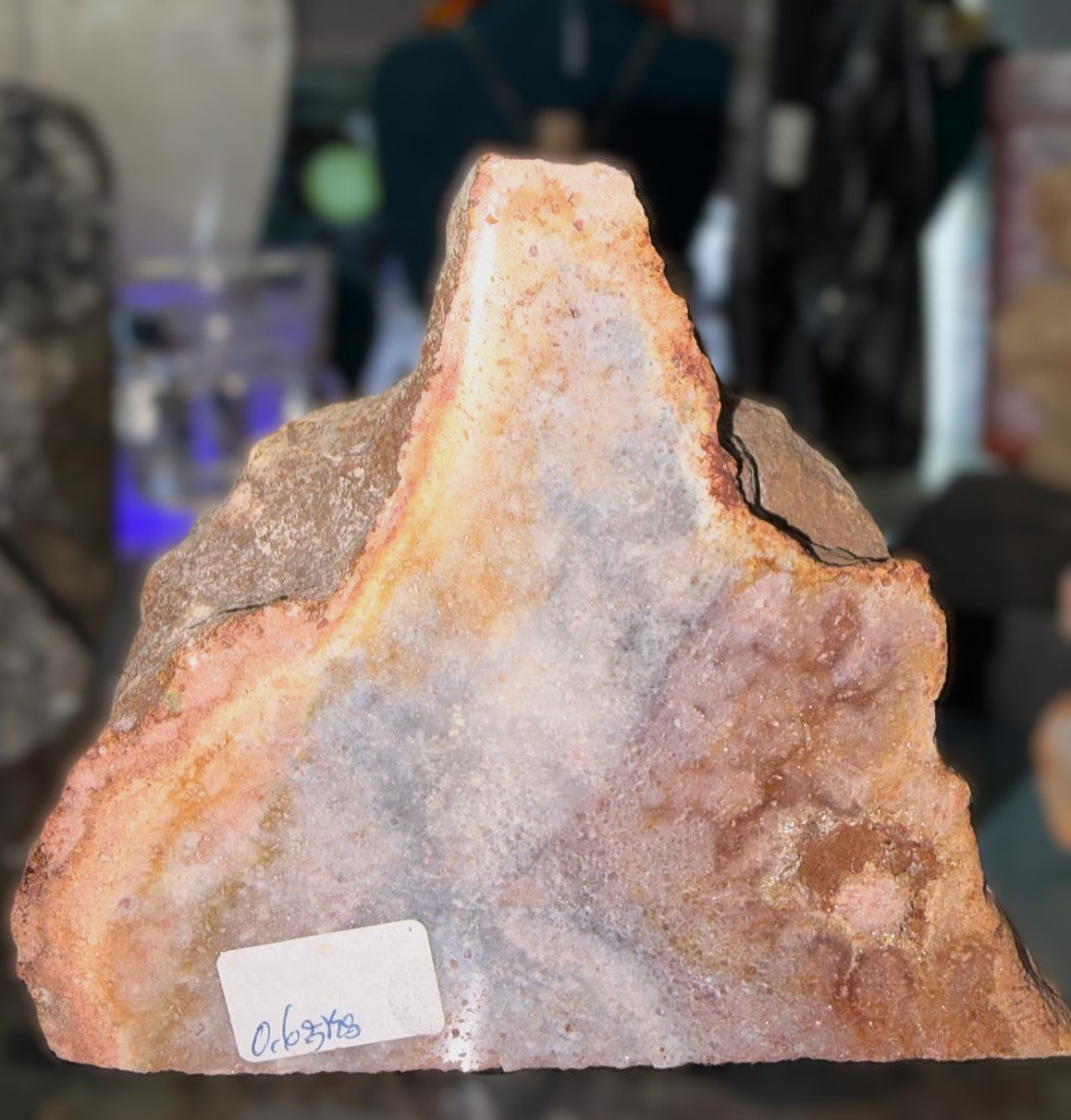 Pink Amethyst – Crystal of Compassion, Inner Peace & Divine Feminine Energy 0.65 kg 11.5x10.5x10.5 cm Crystal Wellness