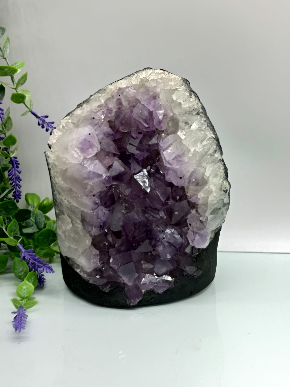 Amethyst Cluster Lamp AAA High Grade Quality 2.88 Kgs Crystal Wellness