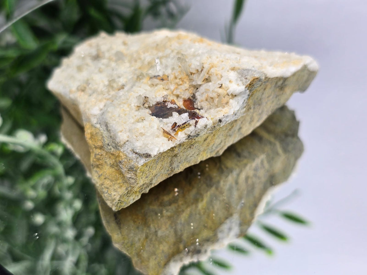 Crystal Raritt Rare Brookite Crystal 225g – Crystal Wellness