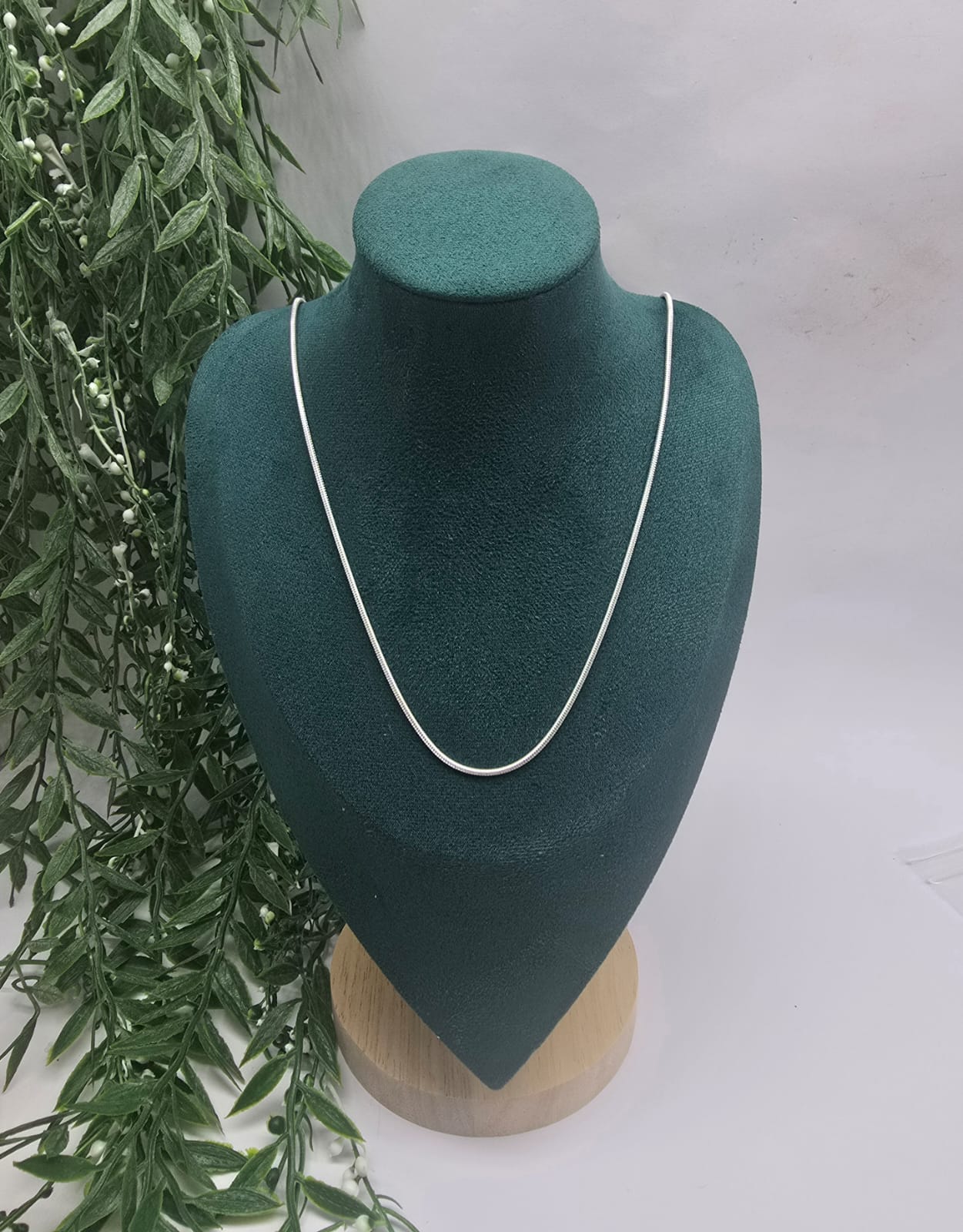 Snake Chain Necklace in 925 Sterling Silver Crystal Wellness