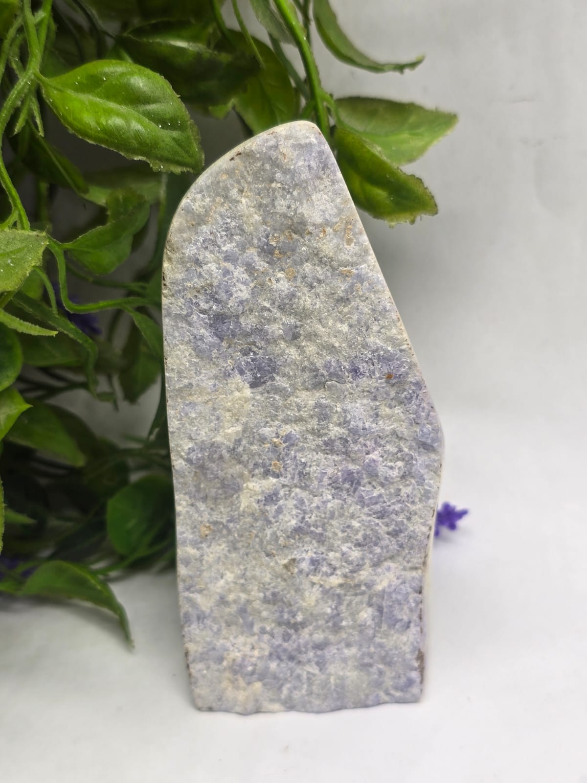 Hackmanite Raw Specimen 0.5kg Crystal Wellness