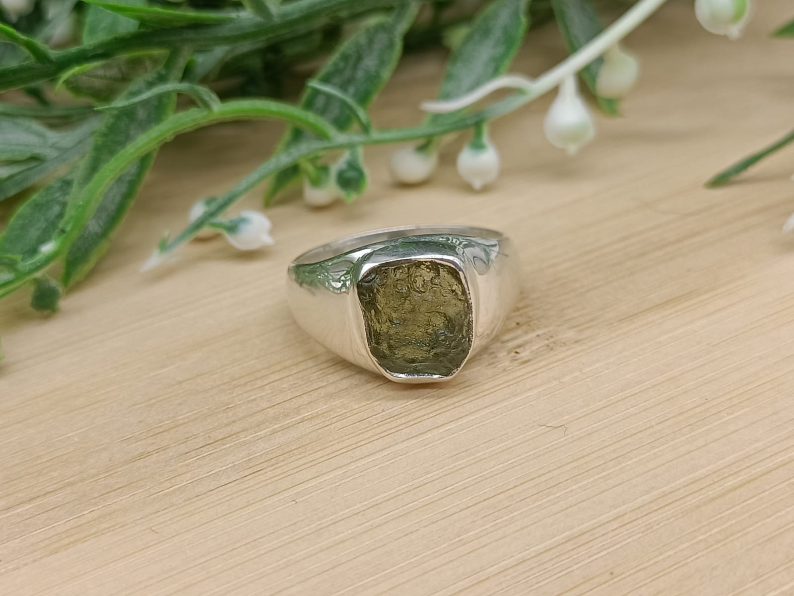 Authentic Moldavite Solid 925 Sterling Silver Ring Size 9 or R1/2 10x8mm Crystal Wellness