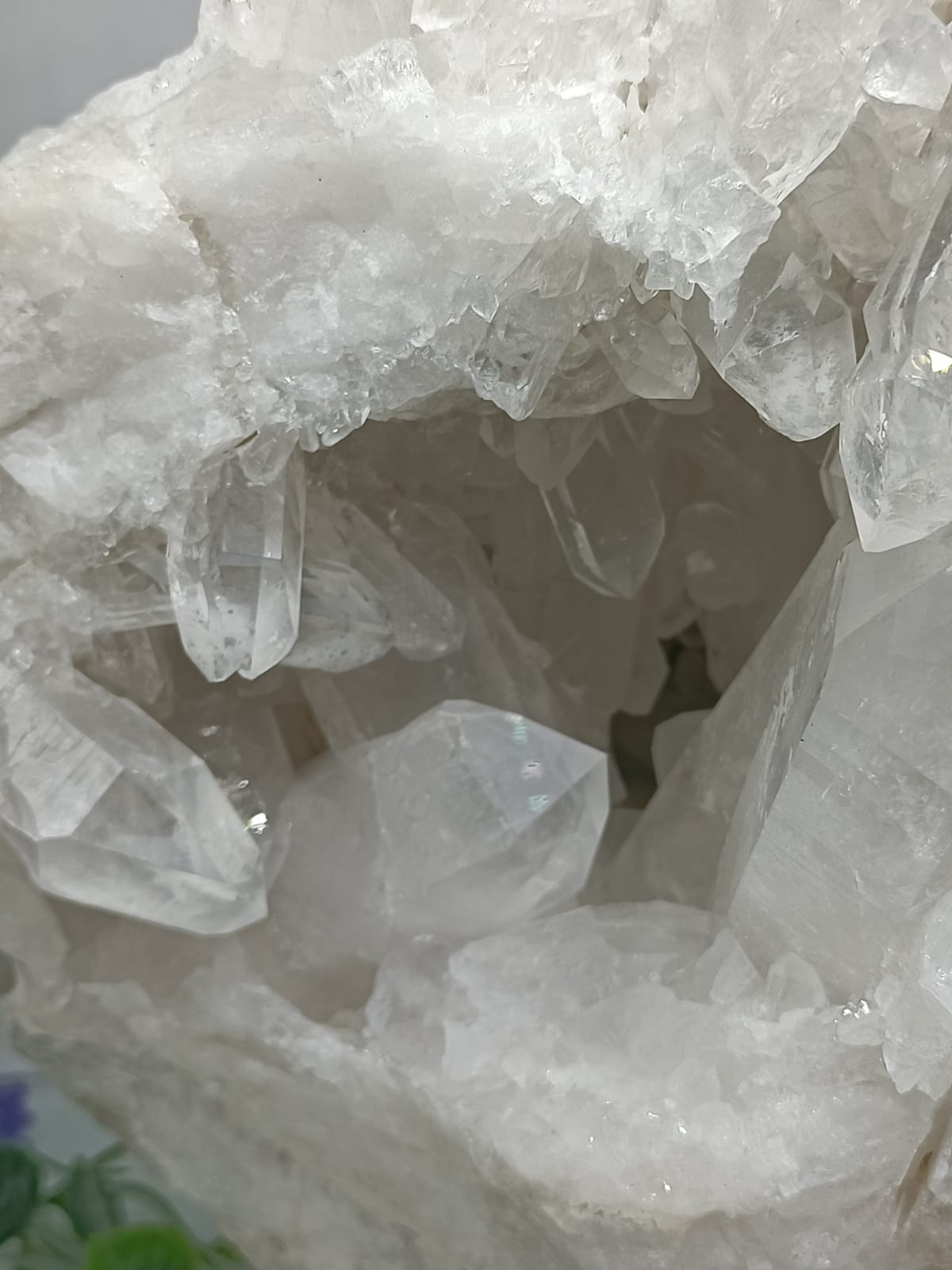 Clear Quartz Cluster AAA High  Grade 17.5 Kgs Crystal Wellness
