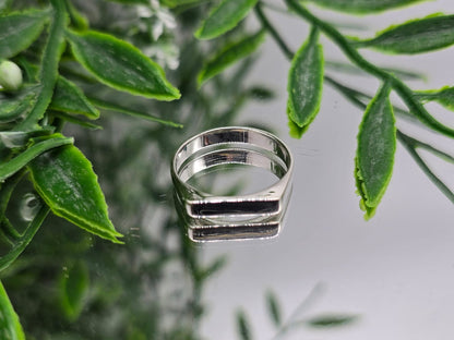 Modern Geometric Sterling Silver Band Ring Crystal Wellness
