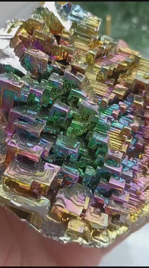 Bismuth Large 9.5x9.5cm