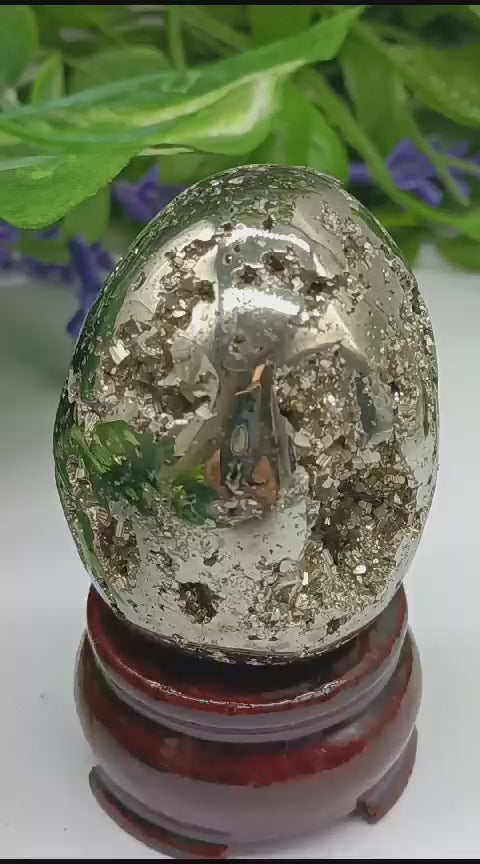 Pyrite Egg (Stand included)