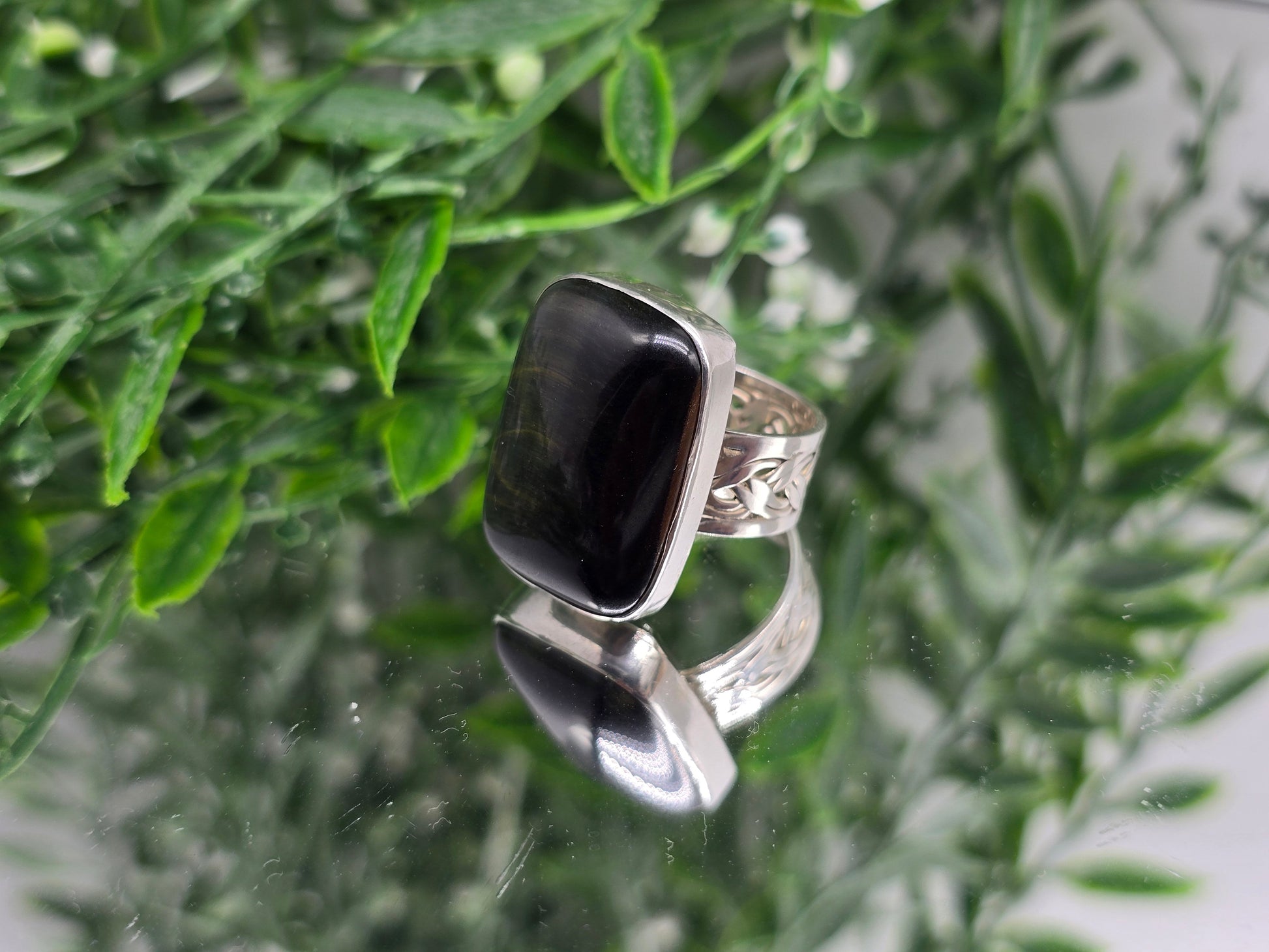 Blue Tiger’s Eye 925 Sterling Silver Ring – Protection, Confidence & Focus Crystal Jewelry (Size 9) Crystal Wellness