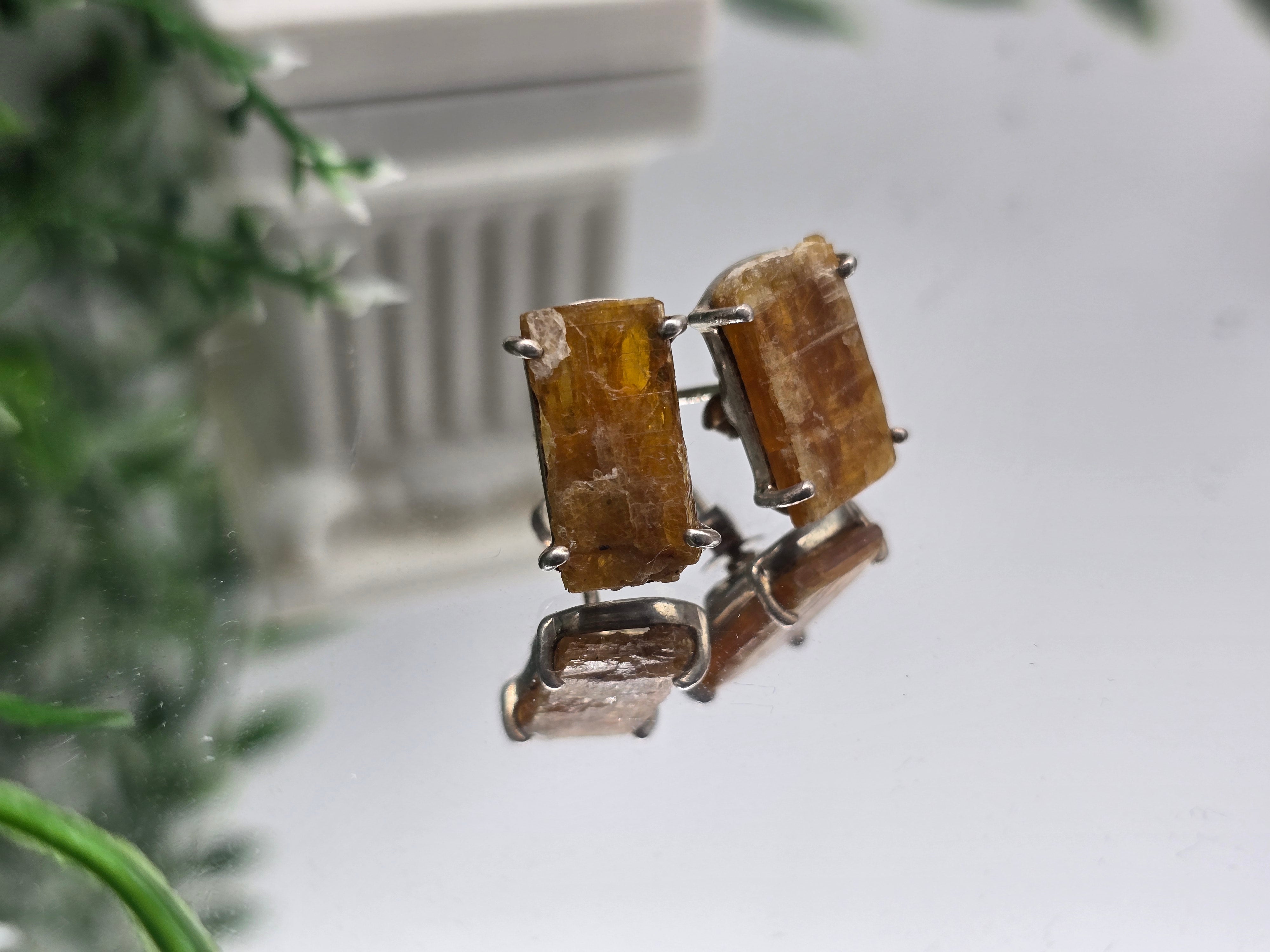 Orange Kyanite 925 Sterling Silver Stud Crystal Wellness