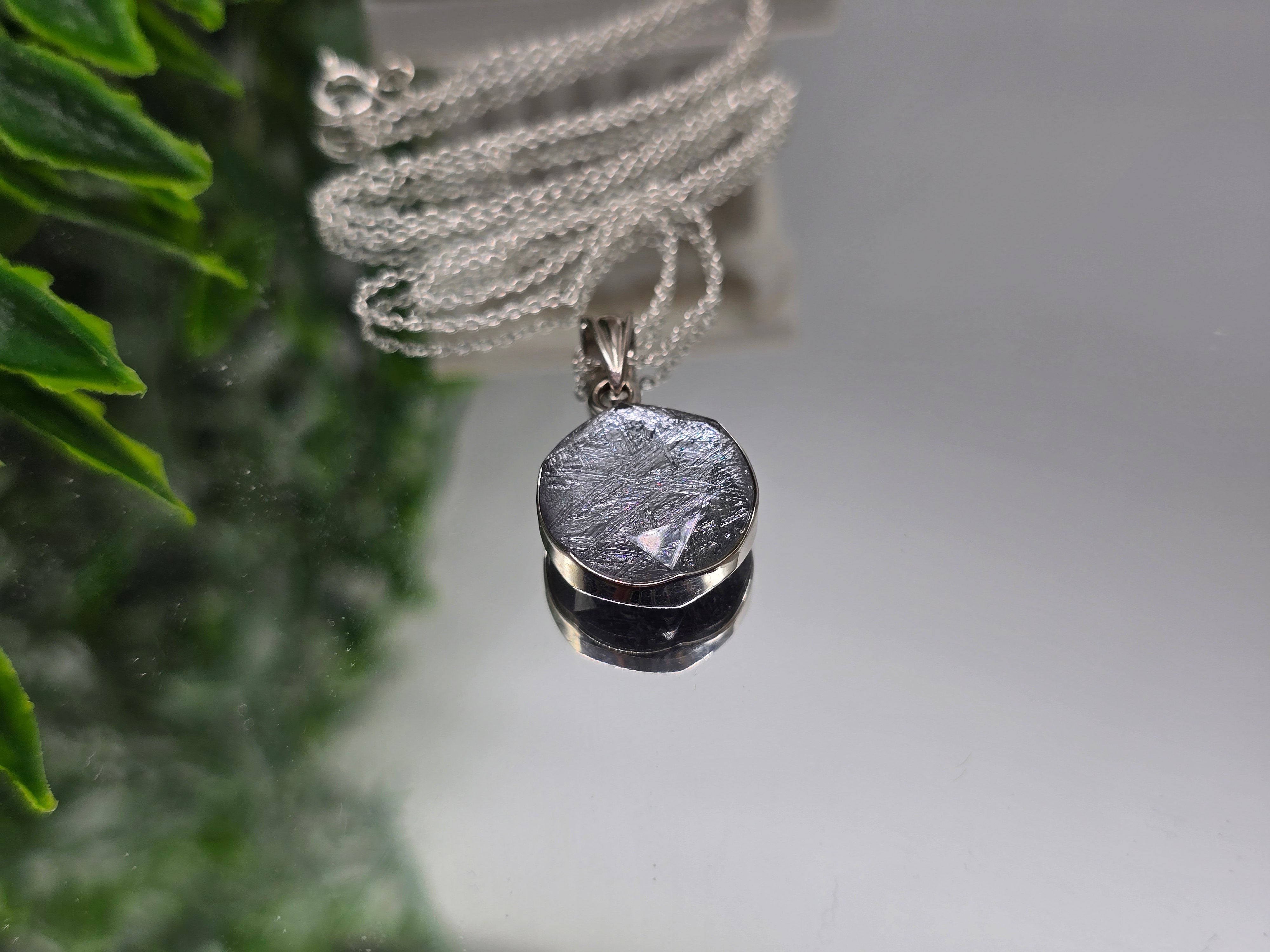 Munionalusta Meteorite Round Pendant 15mm – Swedish Iron Meteorite – Cosmic Protection, Grounding & Spiritual Awakening Crystal Wellness