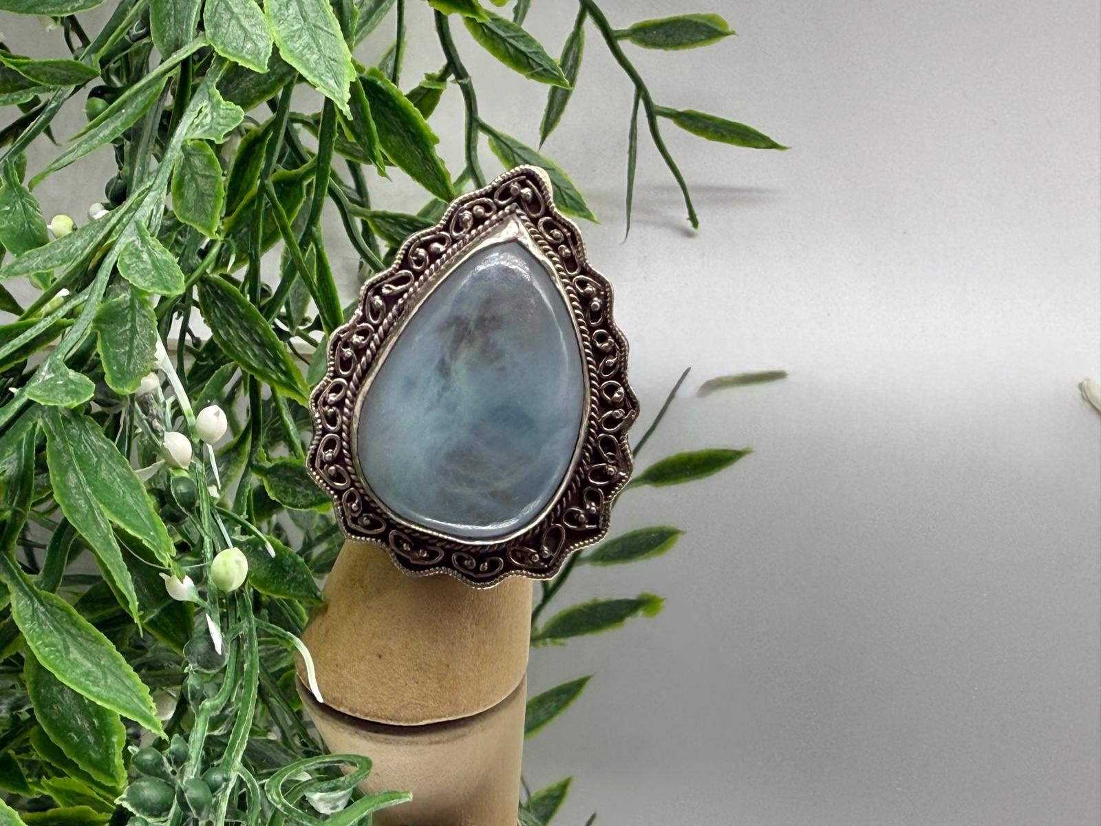 Premium Aquamarine Statement Ring in 925 Sterling Silver — Ocean Calm & Rare Elegance Crystal Wellness
