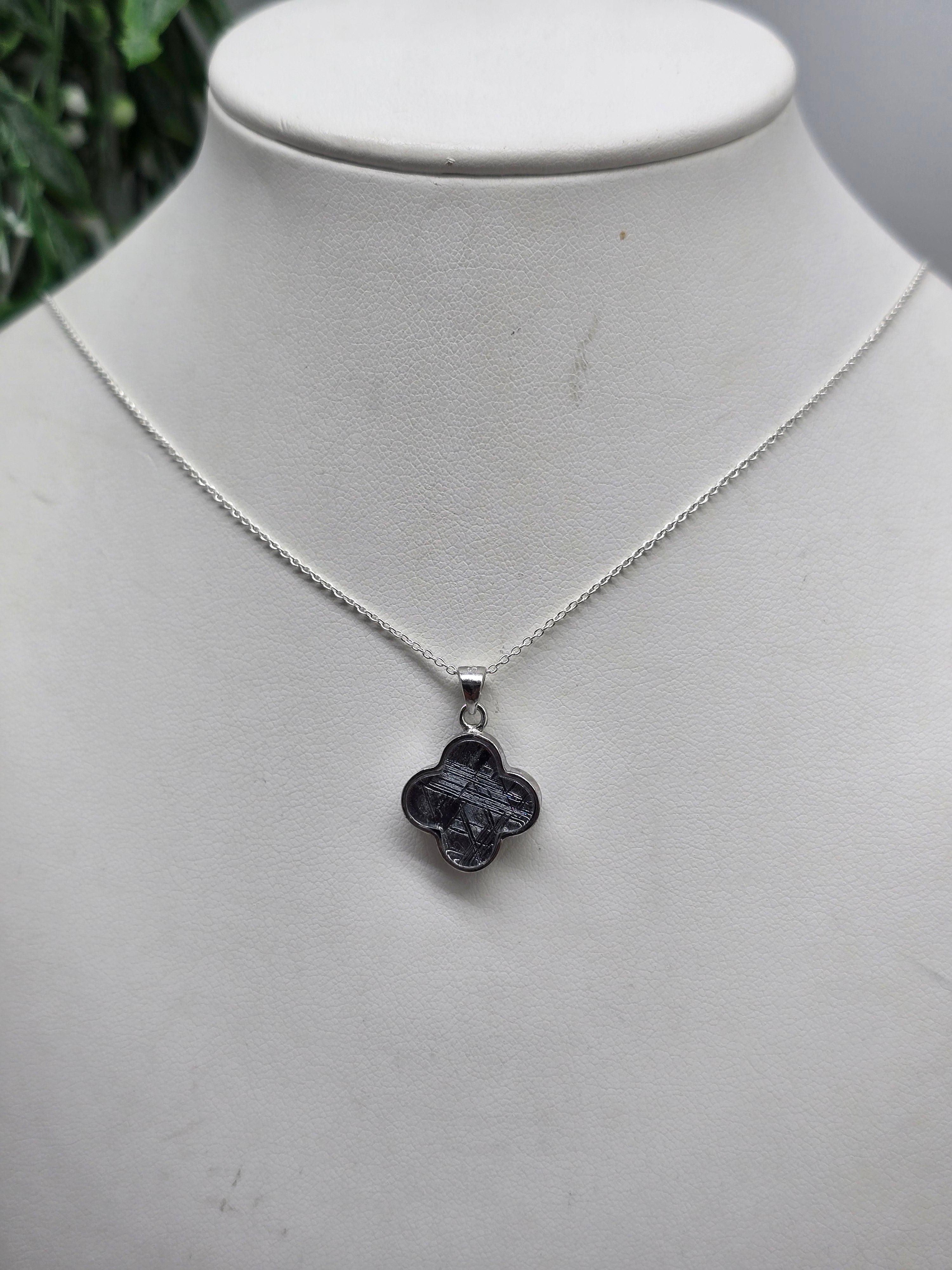 Munionalusta Meteorite Four Leaf Clover Pendant 16x16mm – Swedish Iron Meteorite – Cosmic Protection, Grounding & Spiritual Awakening Crystal Wellness