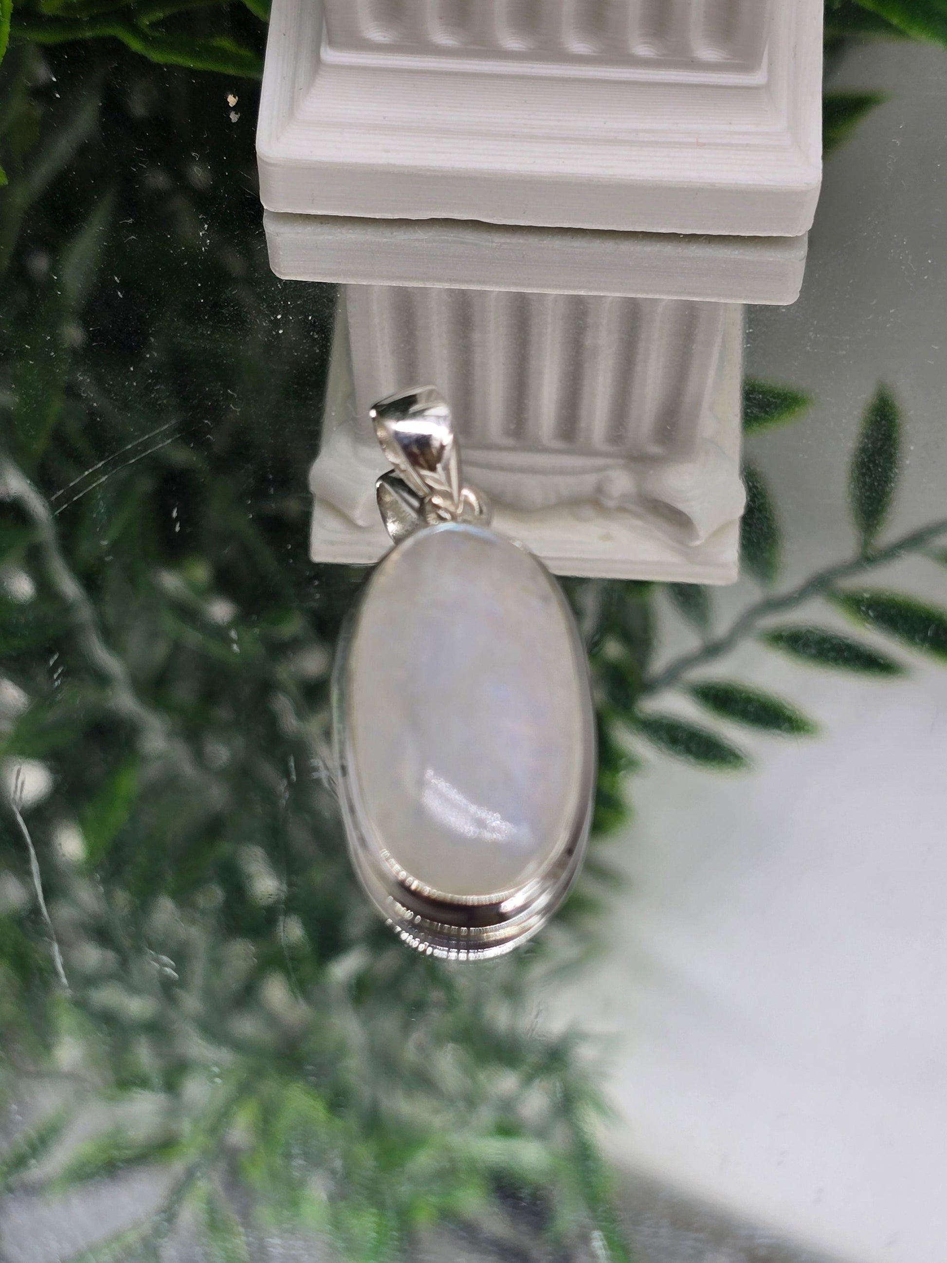 Blue Fire Moonstone 925 Sterling Silver Pendant (3 x 1.5cm) – Stone of New Beginnings & Divine Feminine Energy Crystal Wellness