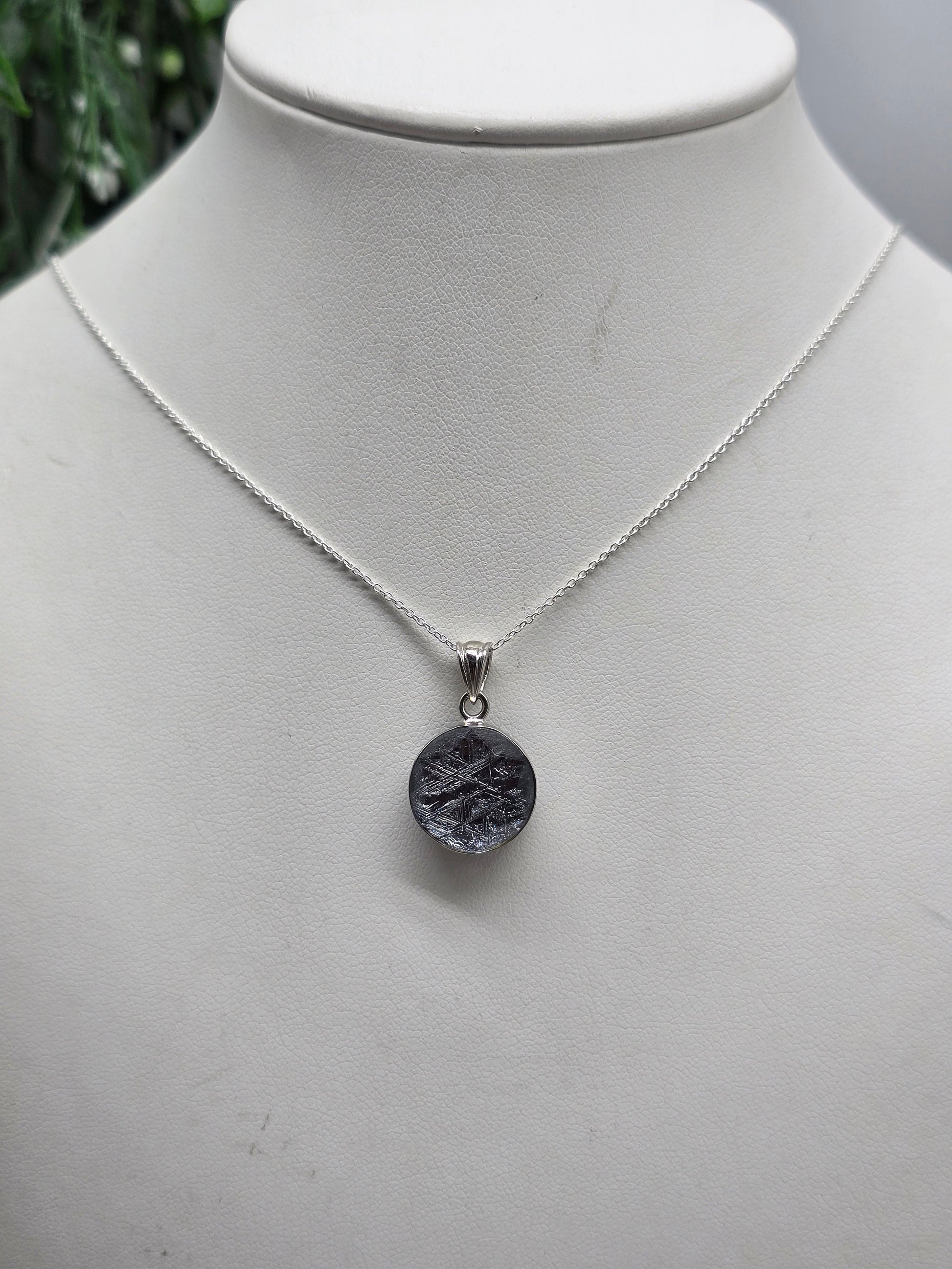 Munionalusta Meteorite Round Pendant 15mm – Swedish Iron Meteorite – Cosmic Protection, Grounding & Spiritual Awakening Crystal Wellness
