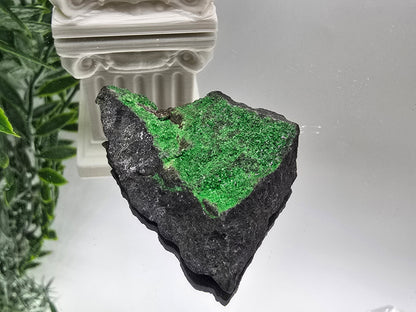 Uvarovite Rare AAA 46 × 34 × 11 mm (Stone of Abundant Heart & Prosperity) Crystal Wellness