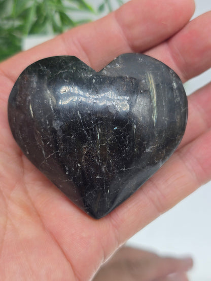 Astrophyllite Heart – Stone of Inner Illumination • Truth • Higher Guidance Crystal Wellness