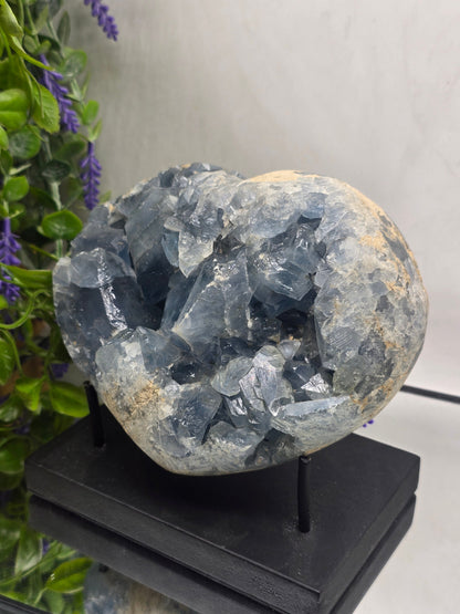 Celestial Calm – Celestite Crystal Geode (3.5kg)” Crystal Wellness