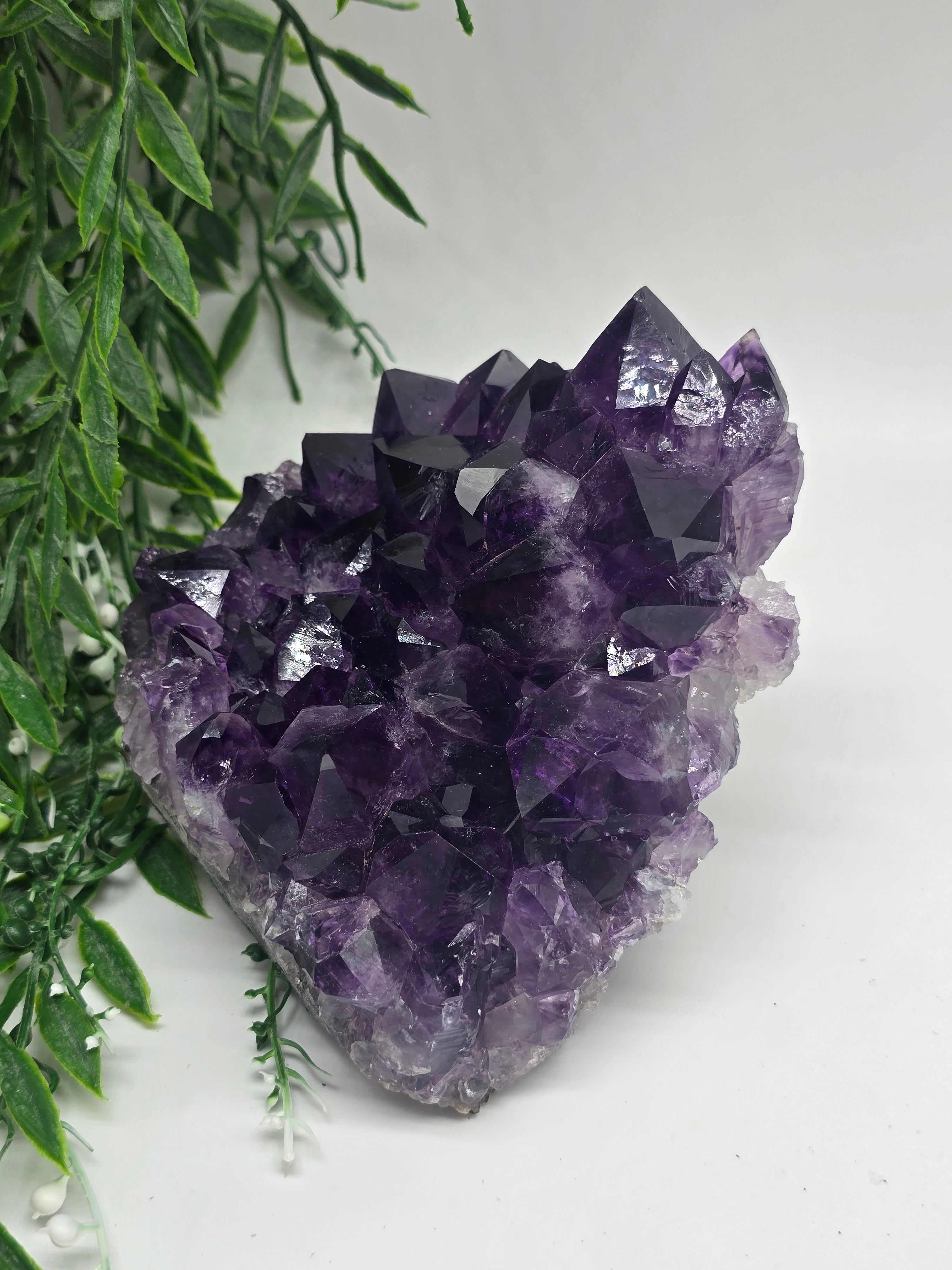 High-Grade Amethyst Crystal – Premium 15x13x10cm, 1.4kg Collector’s Specimen Crystal Wellness