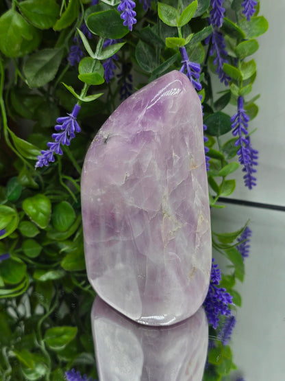 Kunzite Freeform – Stone of Divine Love, Calm & Emotional Healing Crystal Wellness