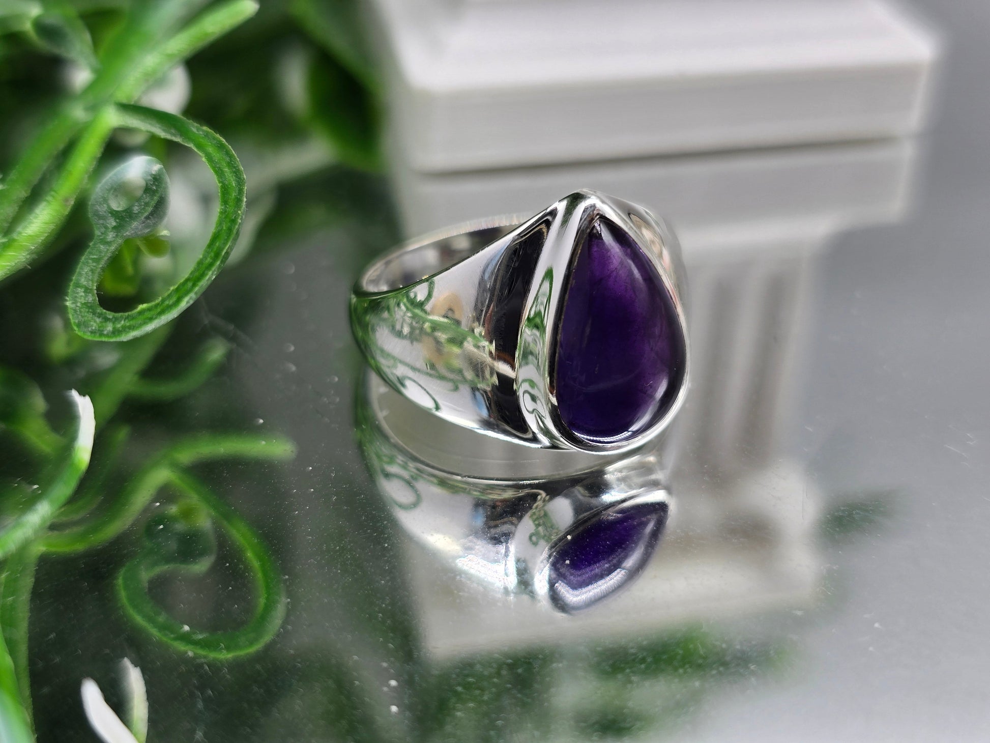 Amethyst High Grade 925 Sterling Silver Ring – Stone of Peace & Spiritual Protection Crystal Wellness