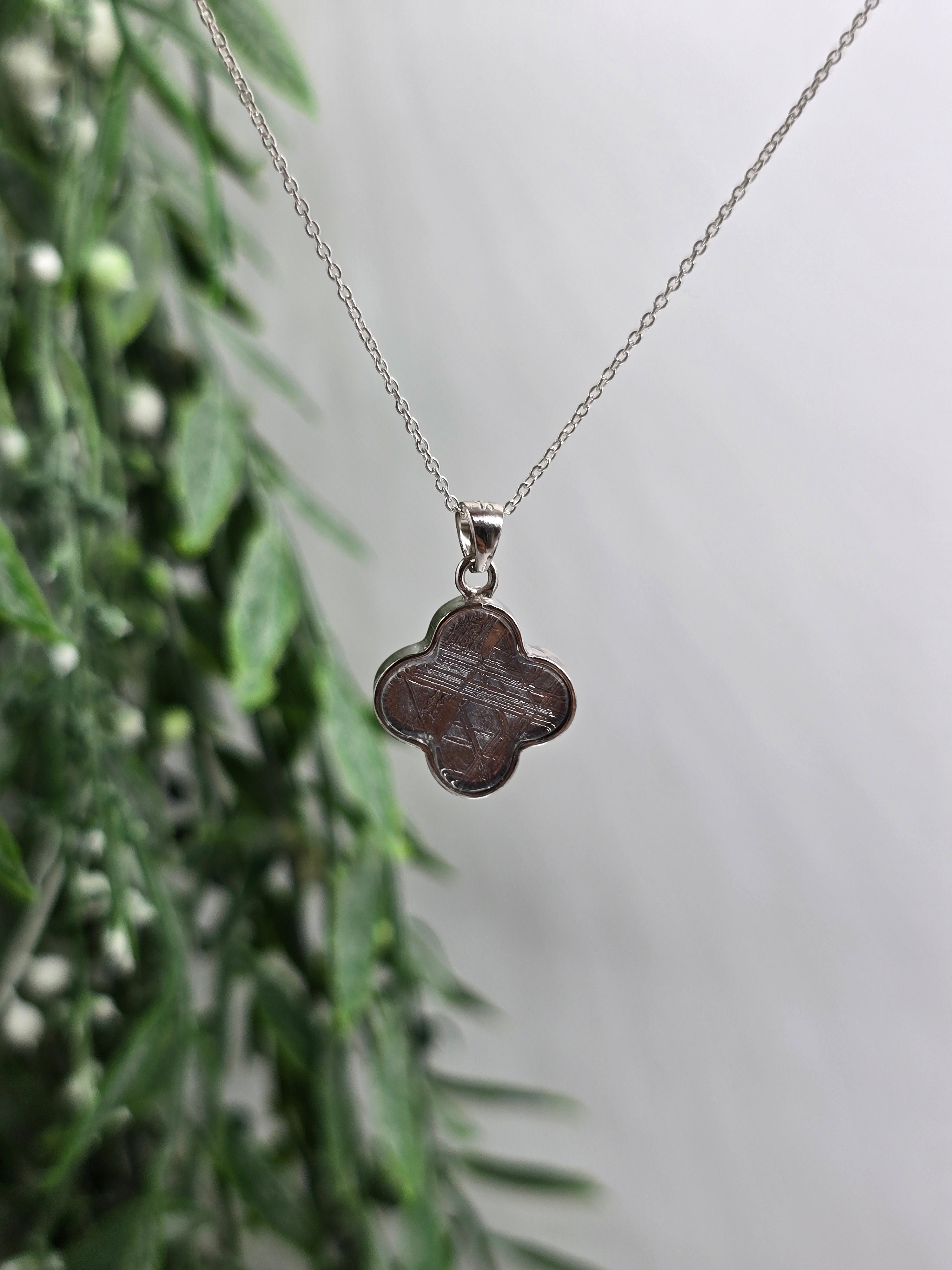 Munionalusta Meteorite Four Leaf Clover Pendant 16x16mm – Swedish Iron Meteorite – Cosmic Protection, Grounding & Spiritual Awakening Crystal Wellness