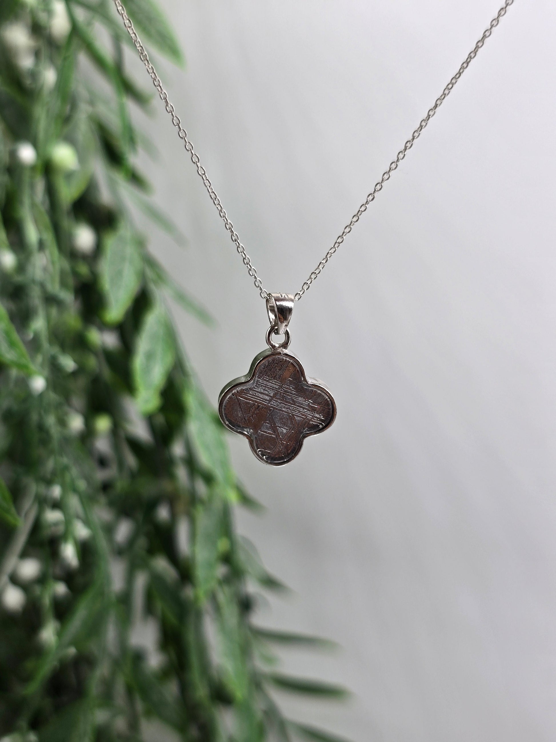 Munionalusta Meteorite Four Leaf Clover Pendant 16x16mm – Swedish Iron Meteorite – Cosmic Protection, Grounding & Spiritual Awakening Crystal Wellness