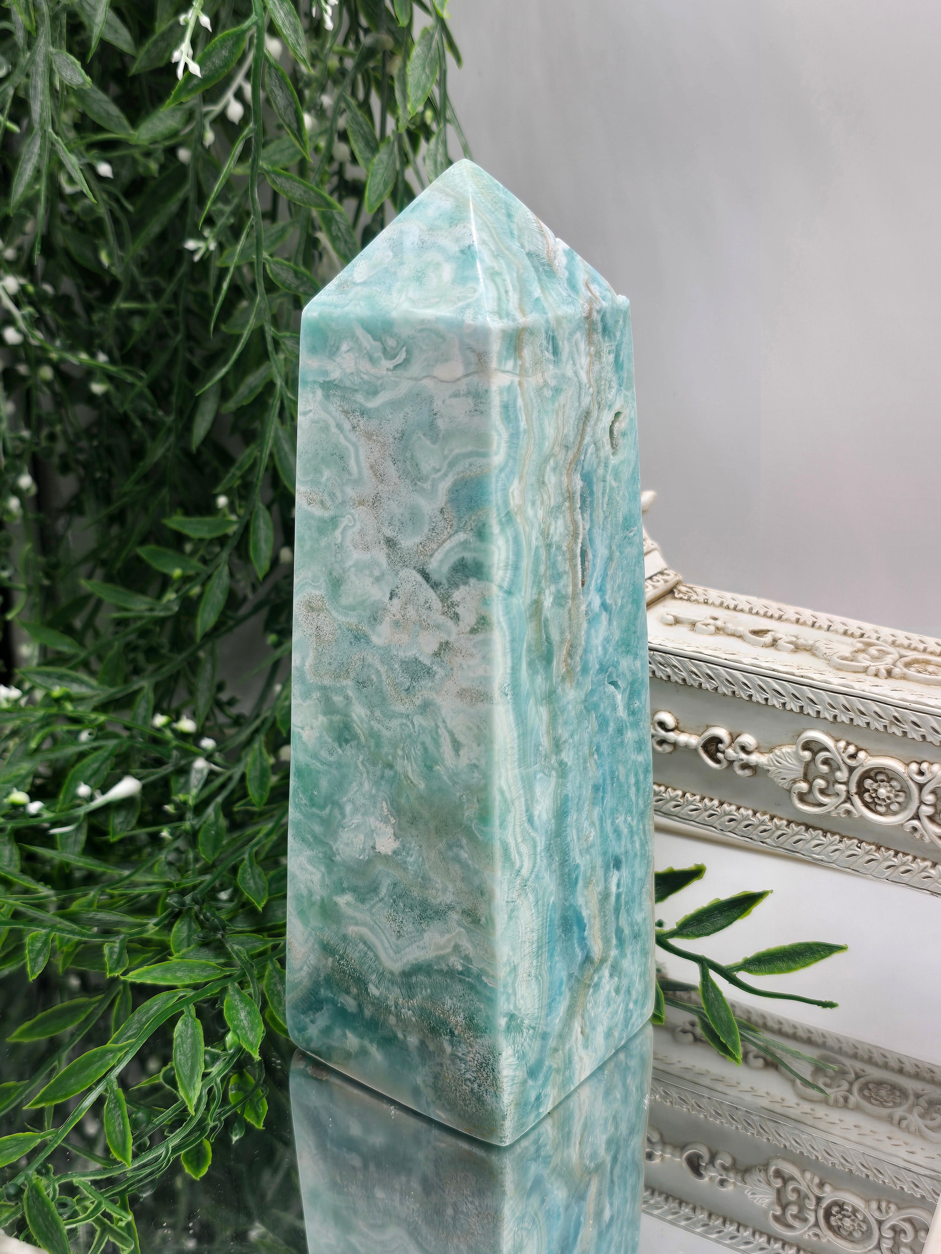 Caribbean Blue Calcite Point 19x6.5cm (Stone of Tranquil Clarity & Emotional Renewal) Crystal Wellness