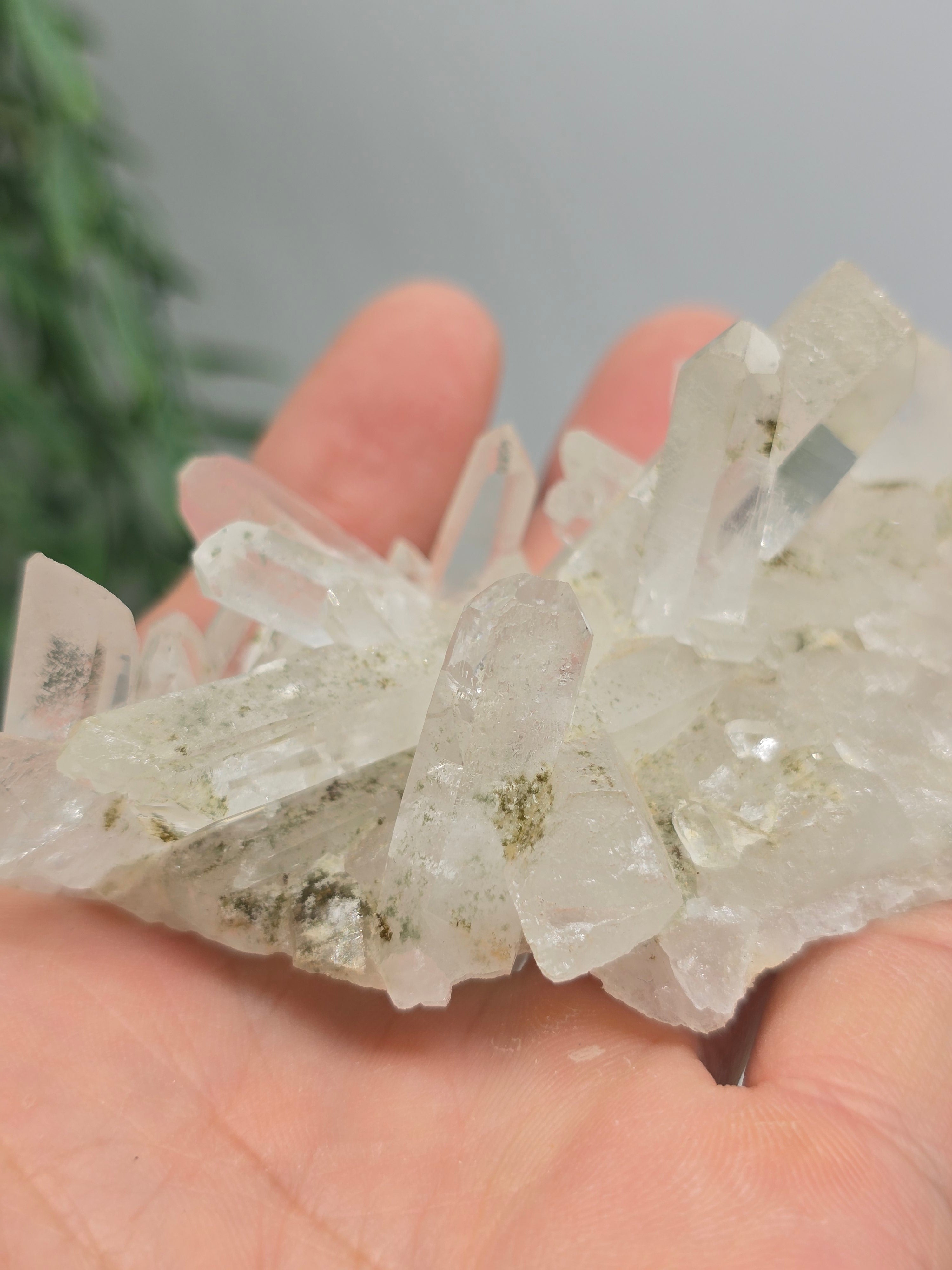 Aegirine with Feldspar, Zircon and Quartz 171g 72x60x20mm Crystal Wellness