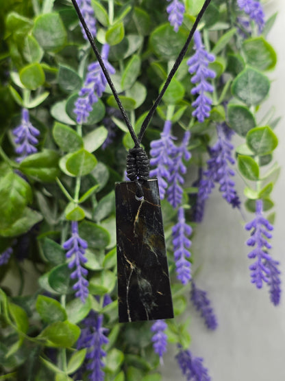 Black Jade – Stone of Protection & Energetic Guardianship Crystal Wellness