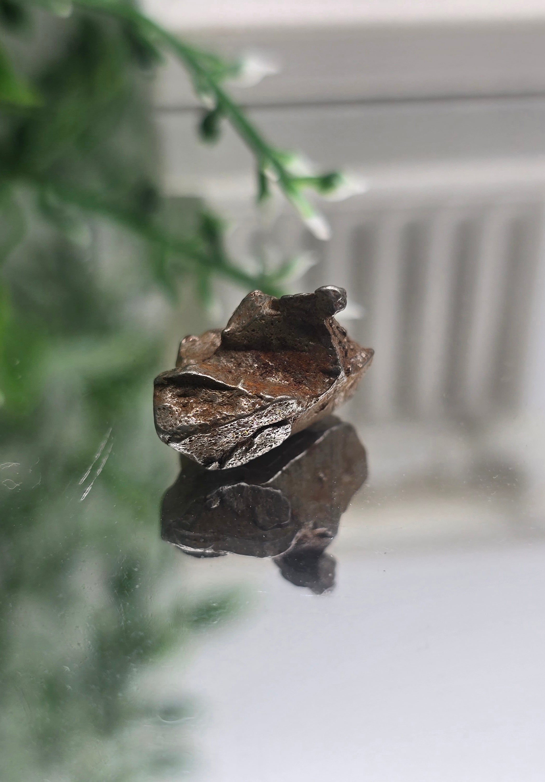 ✨ Sikhote-Alin Iron Meteorite – 3g | Cosmic Strength & Protection Crystal Wellness