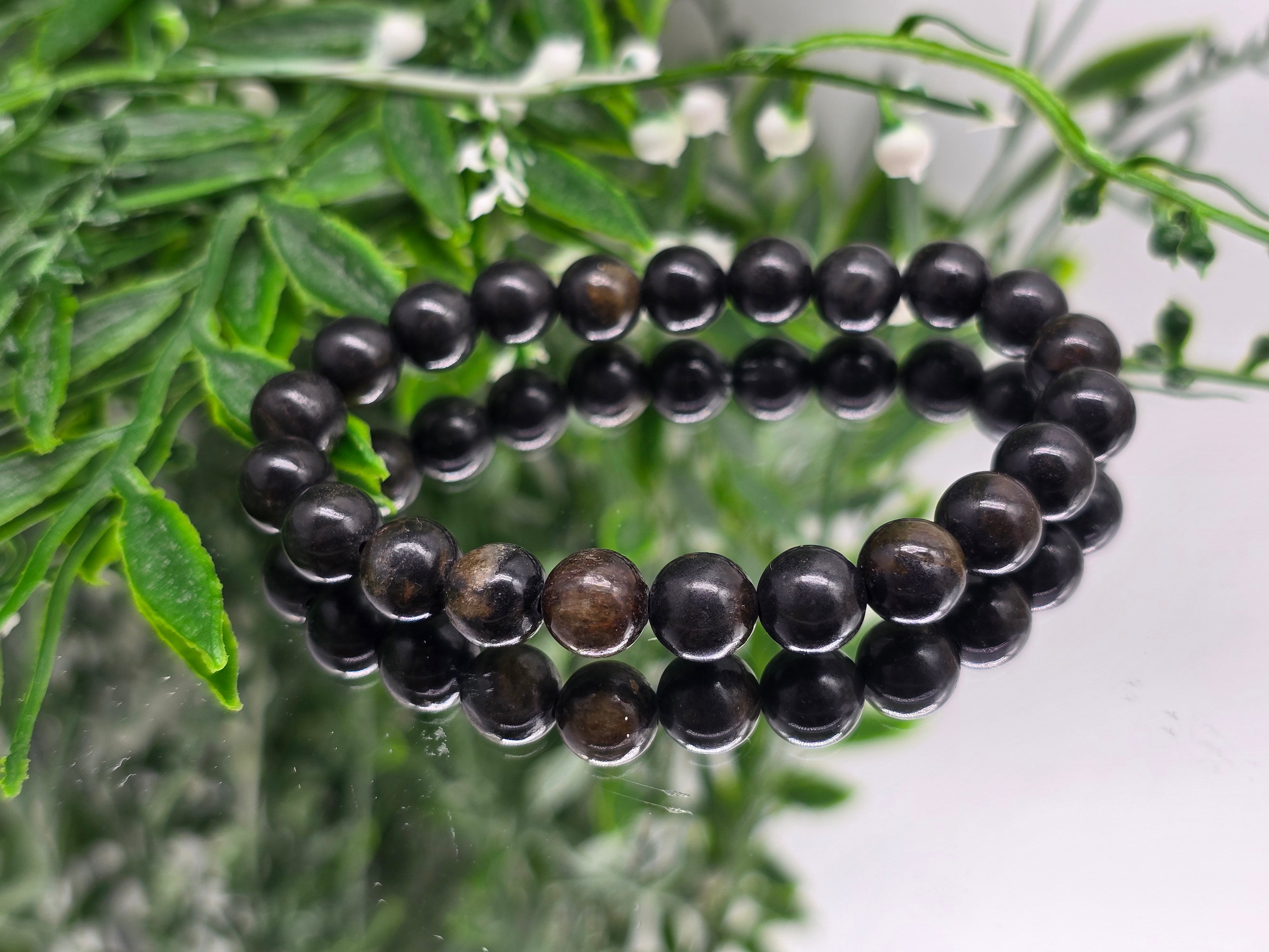 Genuine Isua Stone Bracelet from Greenland – One of Earth’s Oldest Stones | Power, Balance & Root Chakra Healing Crystal Wellness
