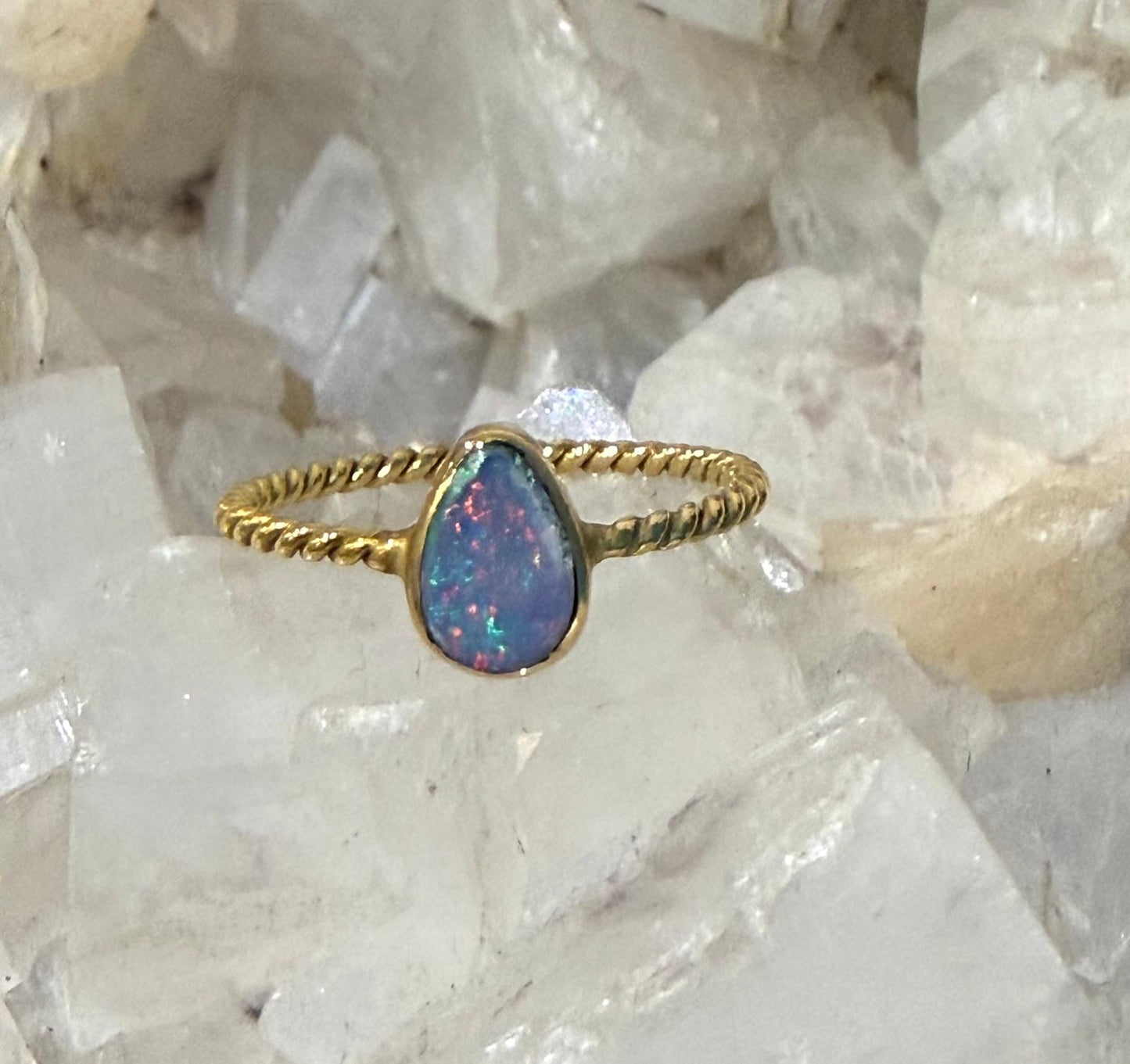 Australian Opal Pear Cut 22 Carat Gold Ring – Size 7 Crystal Wellness