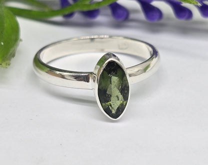 Moldavite Faceted 925 Sterling Silver Ring Size 9 Crystal Wellness