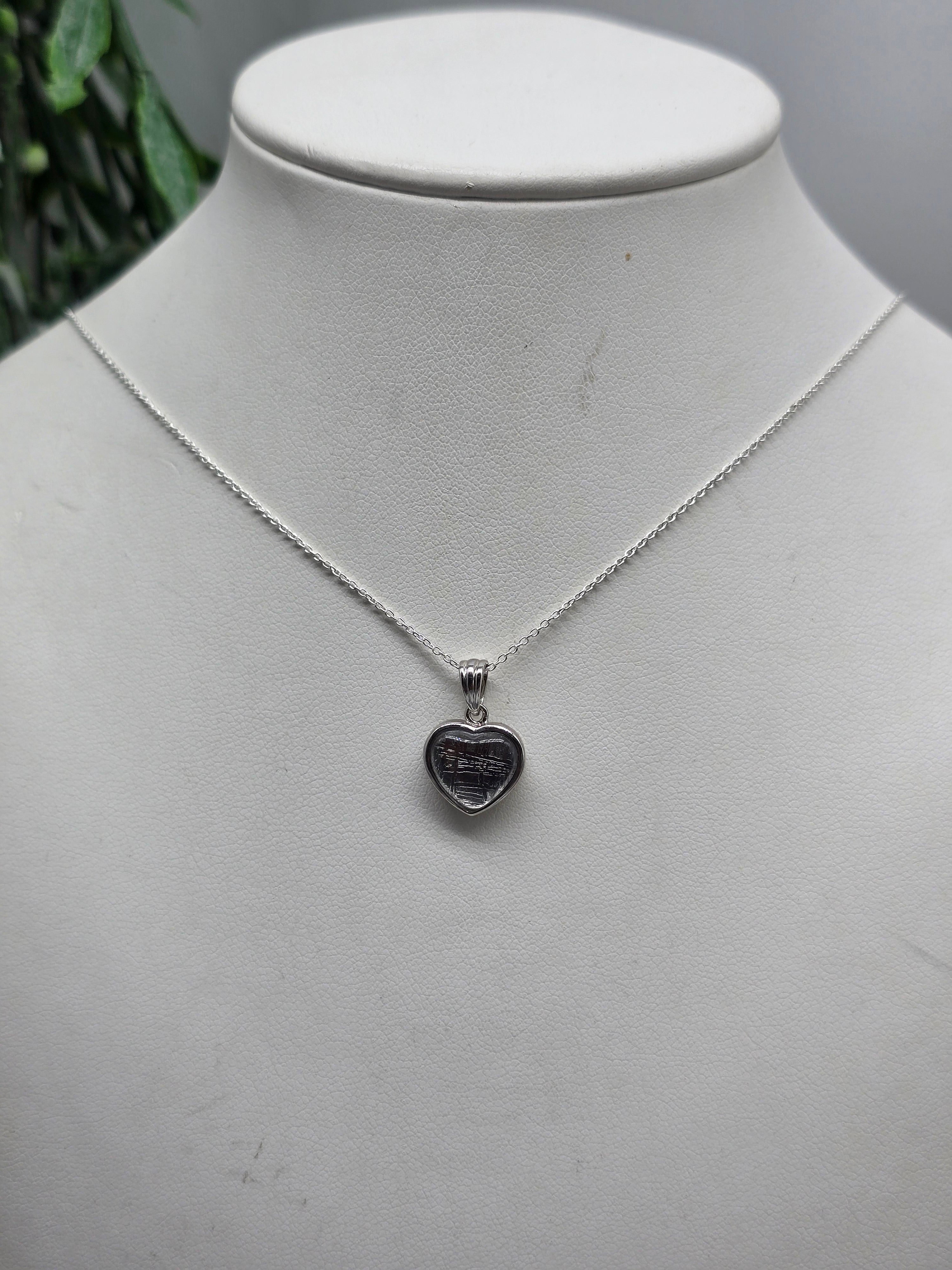 Munionalusta Meteorite Heart Pendant 12x12mm – Swedish Iron Meteorite – Cosmic Protection, Grounding & Spiritual Awakening Crystal Wellness