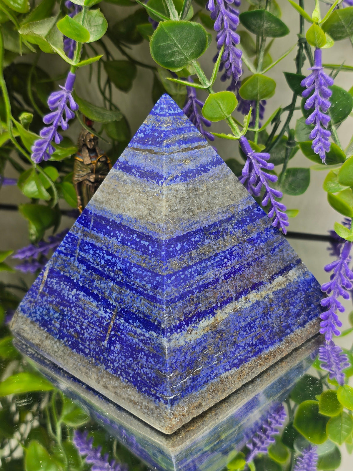 Lapis Lazuli Pyramid – Stone of Wisdom, Truth & Spiritual Insight | 1.3kg Crystal Wellness