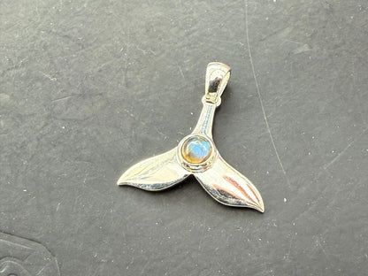 Natural Labradorite Whale Tail 925 Sterling Silver Pendant | Symbol of Protection, Transformation & Ocean Wisdom Crystal Wellness