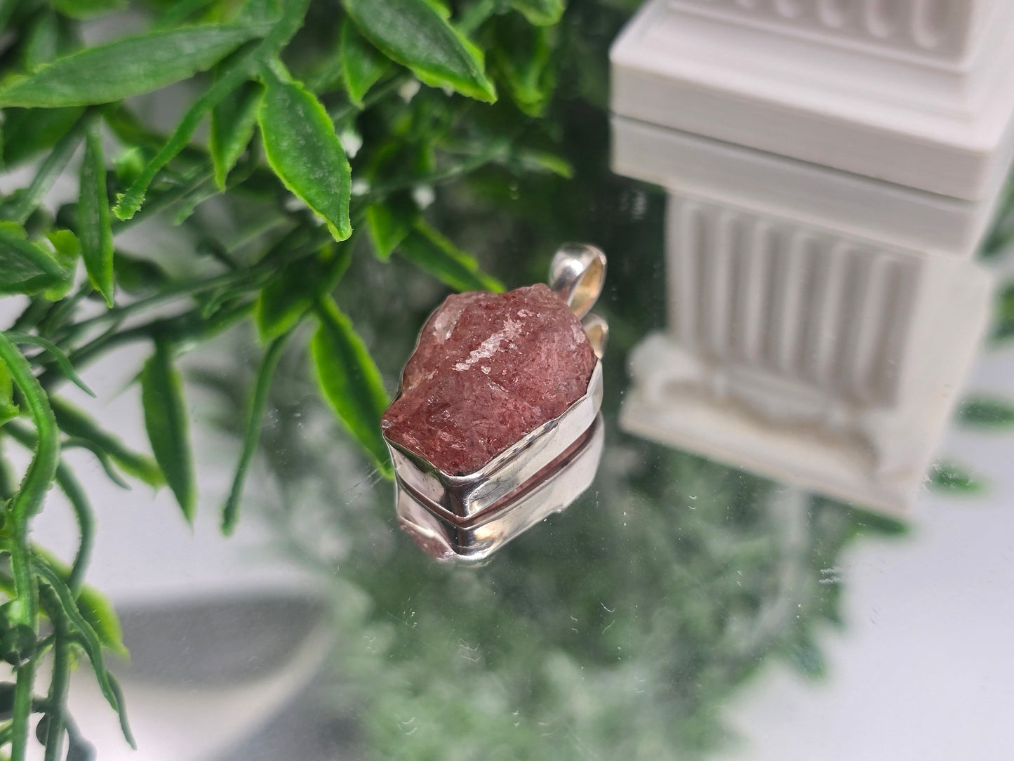 Raw Strawberry Quartz Pendant – 925 Sterling Silver Crystal Wellness