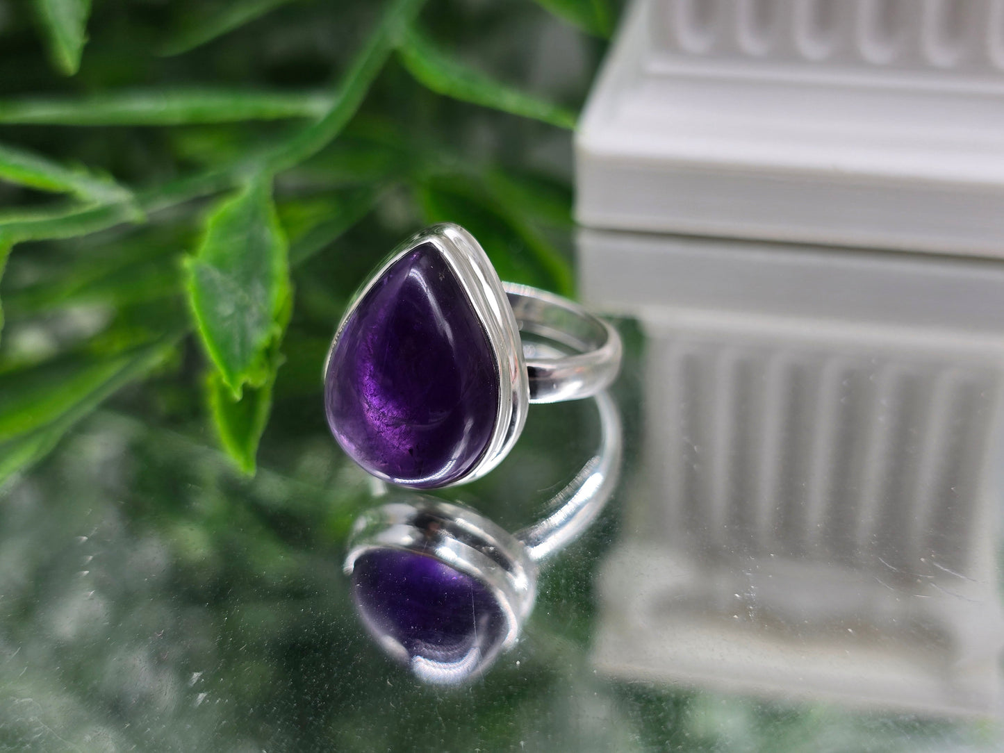 Premium Amethyst 925 Sterling Silver Ring – Stone Of Spiritual Clarity & Inner Peace | Size 5.5 Crystal Wellness