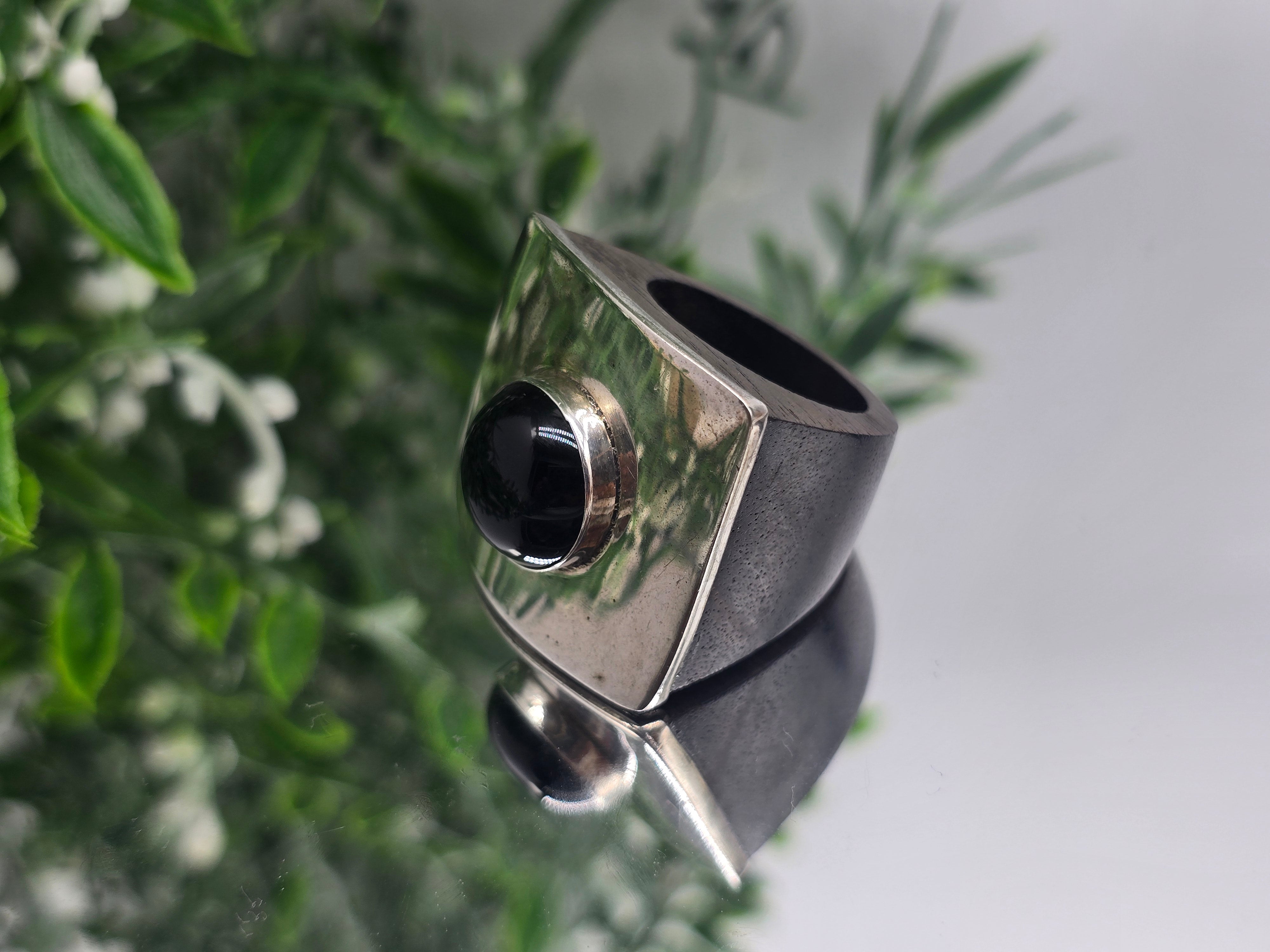 Black Onyx in 925 Sterling Silver Wooden Ring - Grounded Strength Crystal Wellness