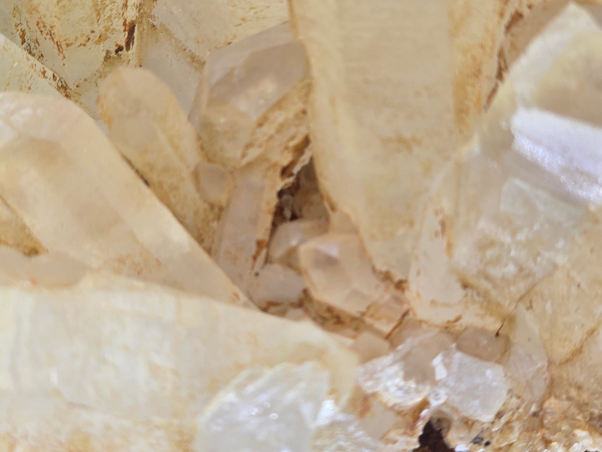 Madagascar Genuine Natural Citrine Cluster – 370g (Stone of Abundance, Success & Empowerment. Crystal Wellness