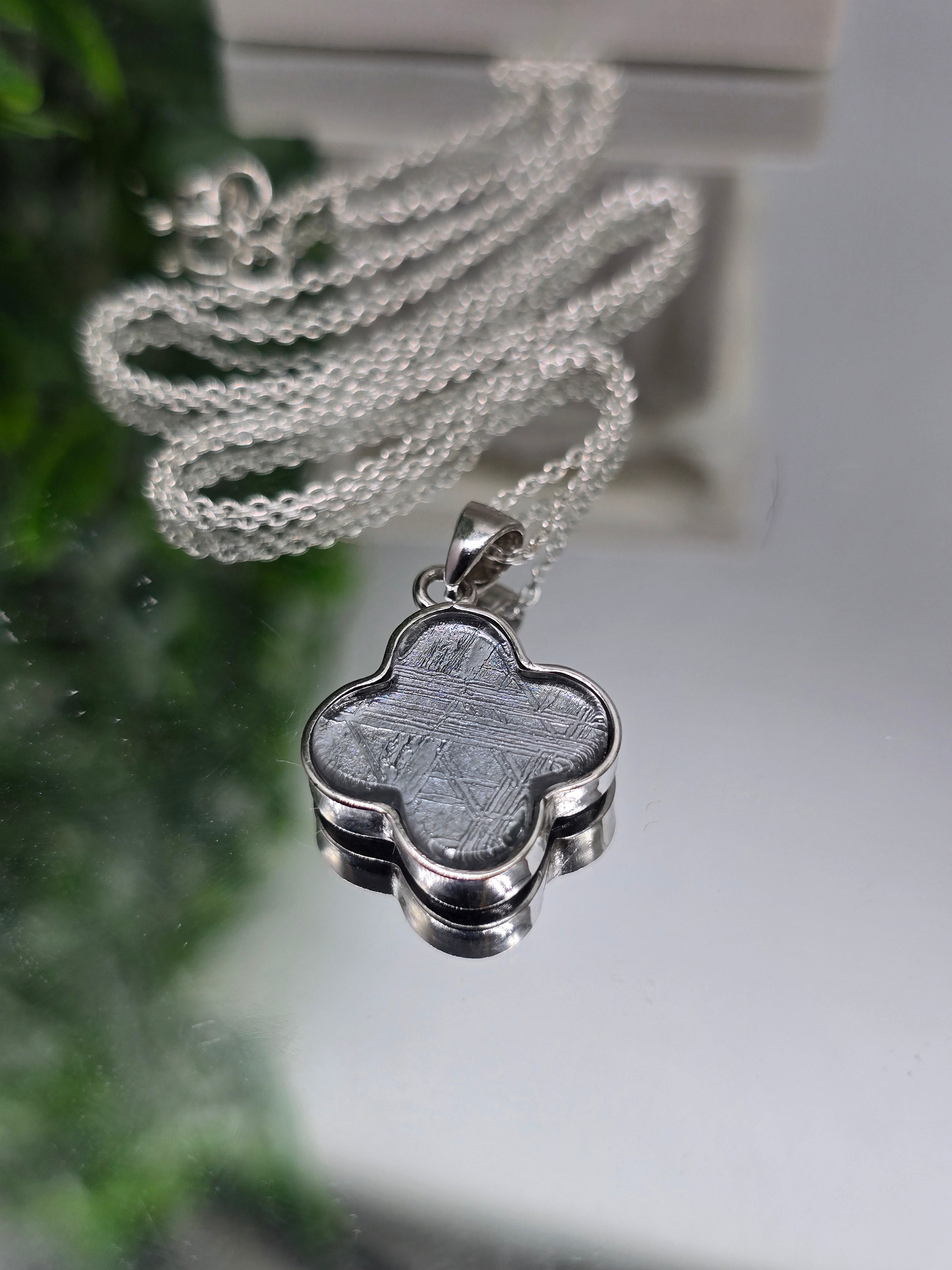Munionalusta Meteorite Four Leaf Clover Pendant 16x16mm – Swedish Iron Meteorite – Cosmic Protection, Grounding & Spiritual Awakening Crystal Wellness